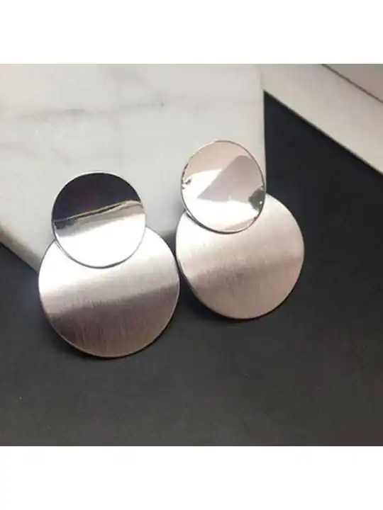 Pendientes XL de diseño plateado