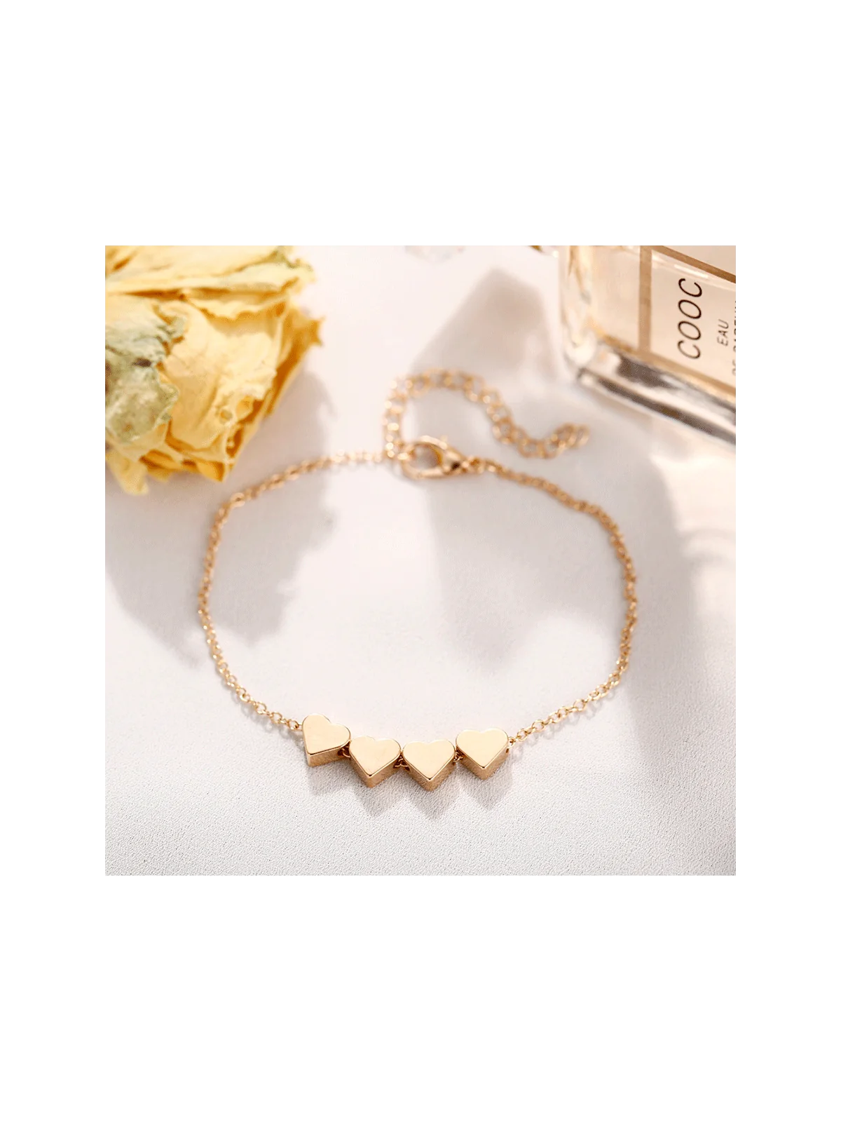 Brazalete de los cuatro corazones