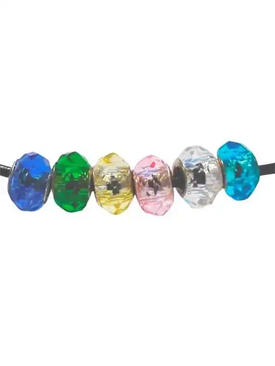 Gargantilla de cuero con charms de colores
