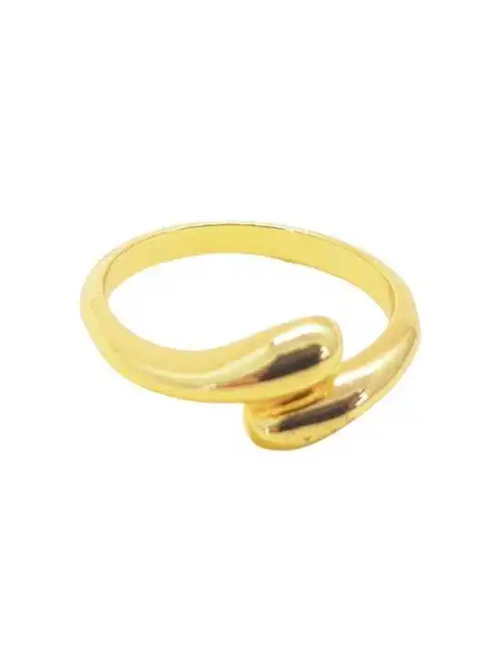 anillo dorado gota de agua