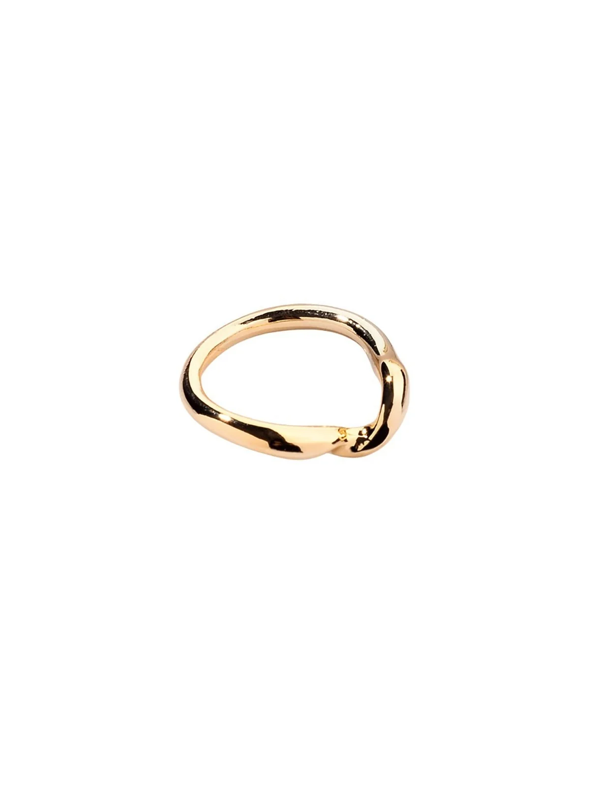 anillo de forma irregular dorado