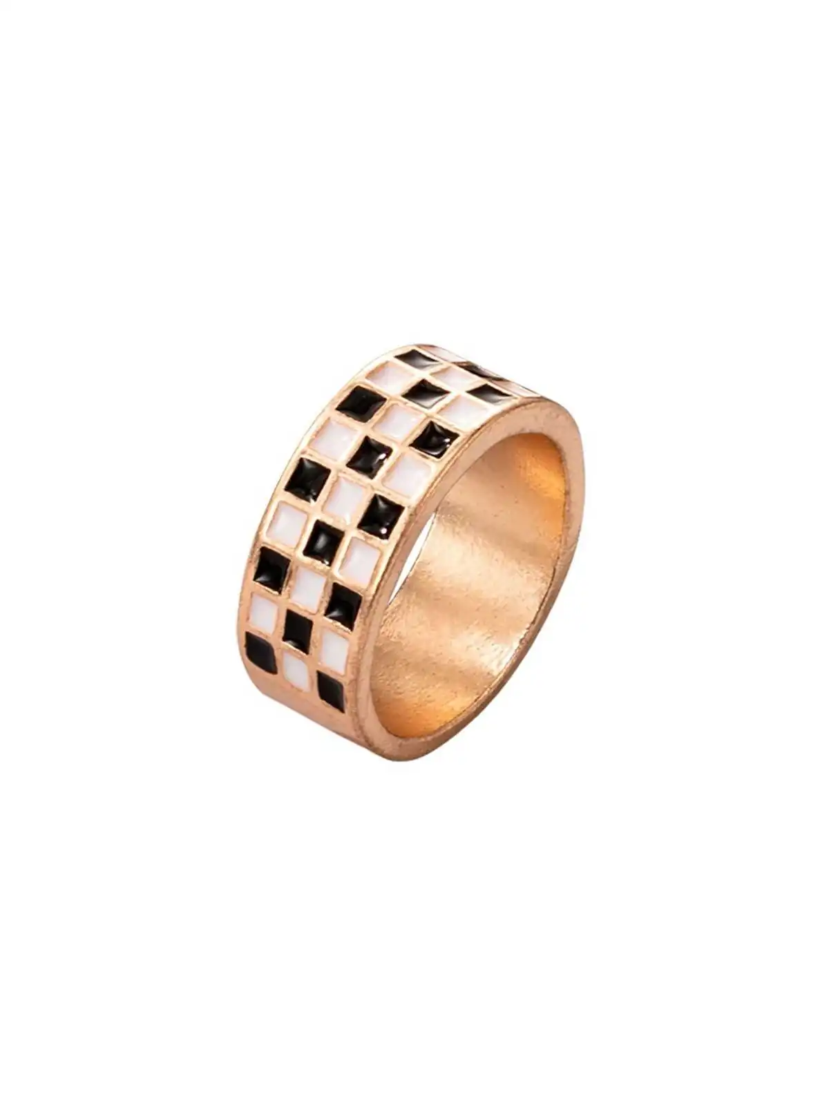 Anillo dorado damero blanco y negro