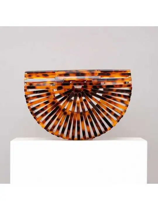 bolso clutch resina de carey