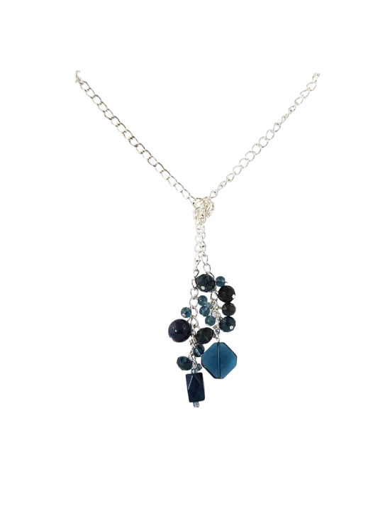Collar plateado con agatas azules y cristales azules