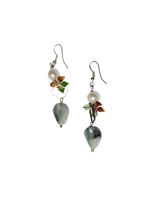 Pendientes largos diseño de piedras del amazonas