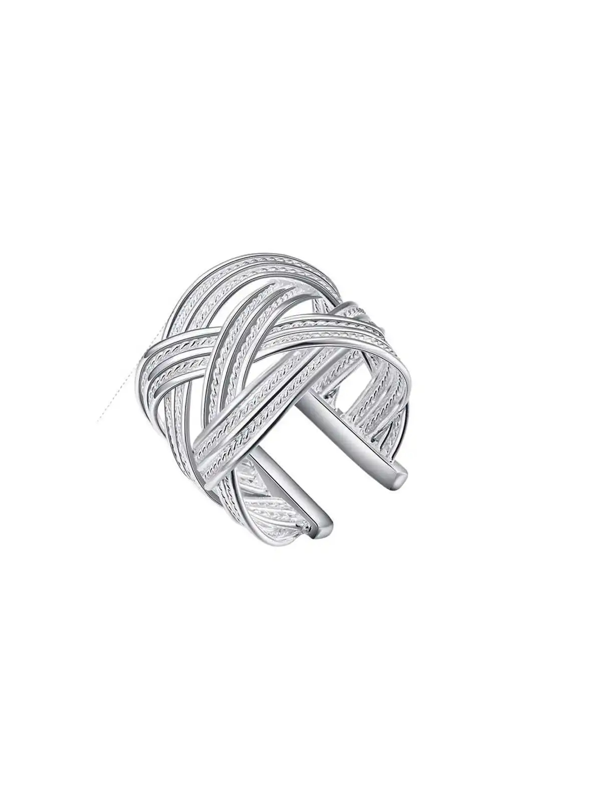 anillo plateado con trenza