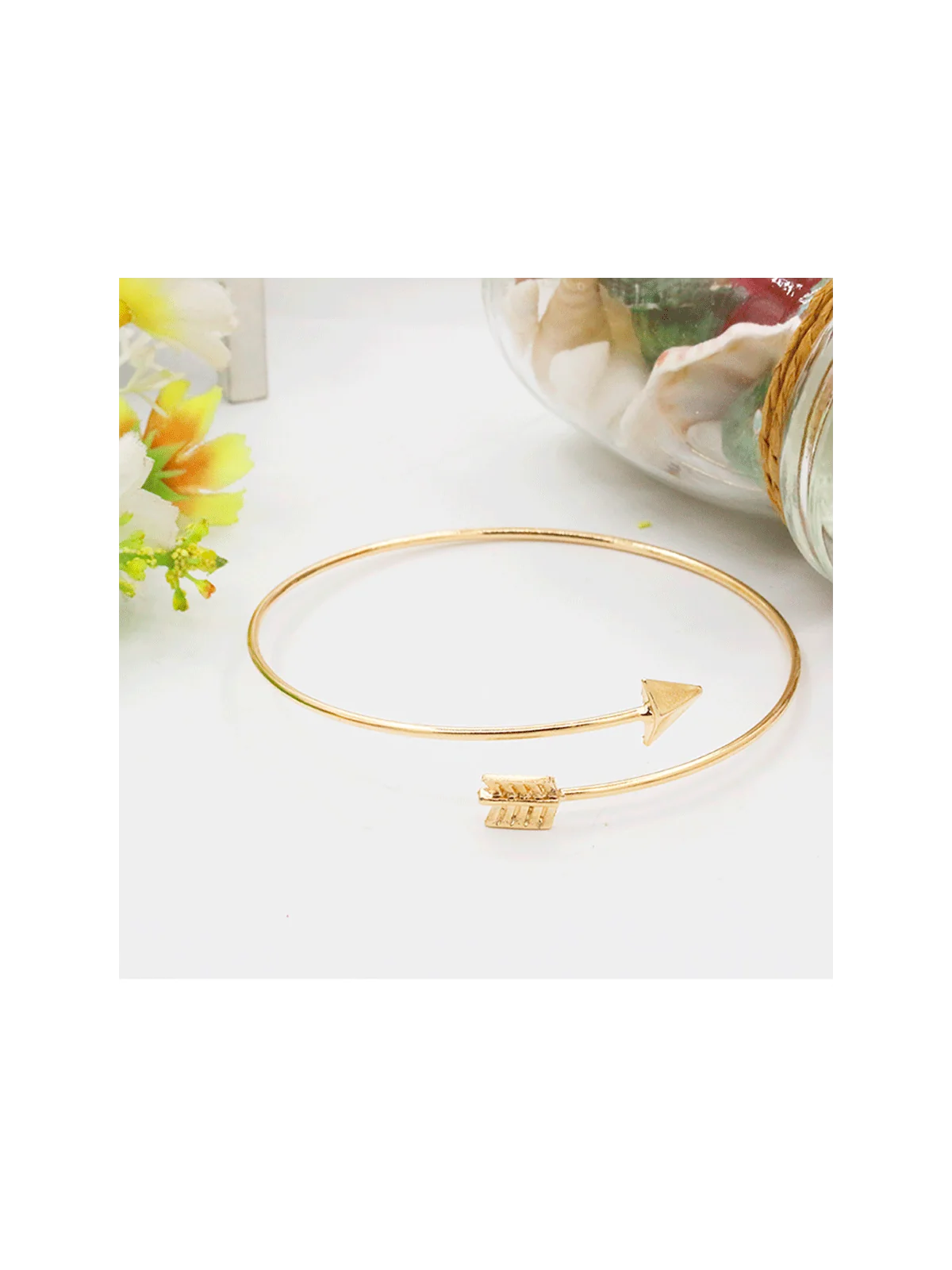 brazalete flecha de cupido dorada