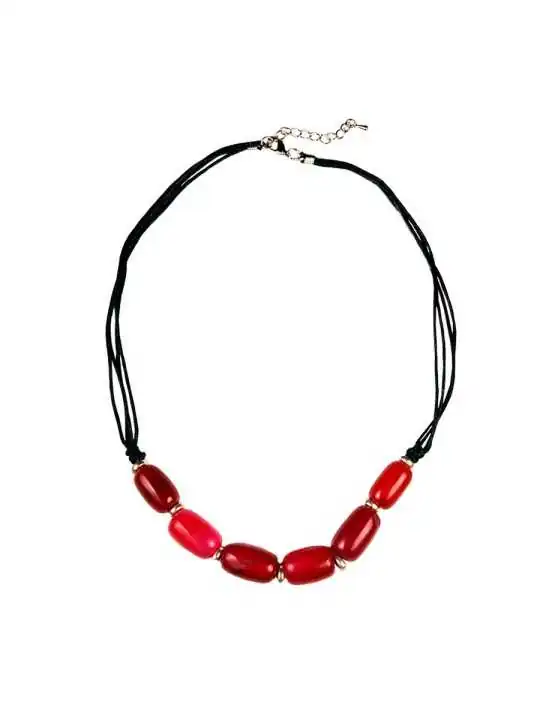 collar con agatas rojas