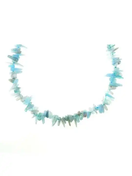 collar gargantilla con chips aguamarina 