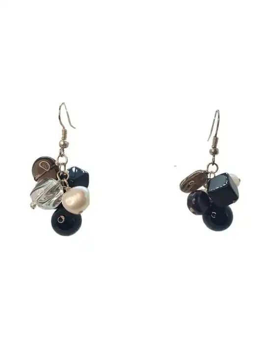 Pendientes largos de cristales ahumados