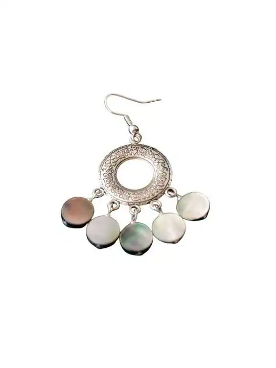 Pendientes con colgantes de piedras de la luna