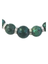 Detalle de pulsera con piedra fenix verde y negra