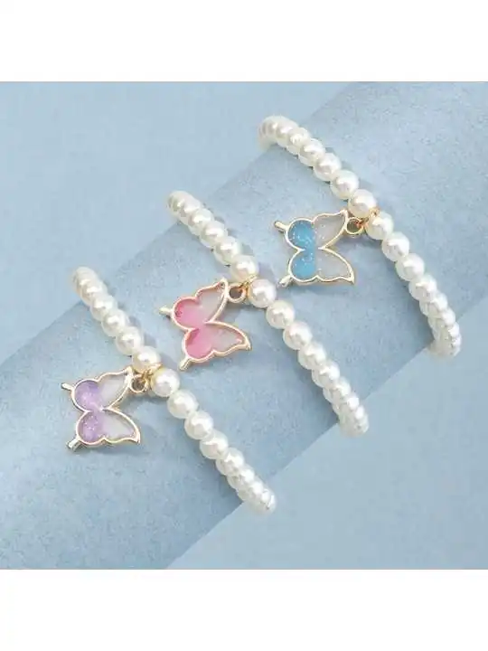 Pulseras de perlas y mariposas de colores
