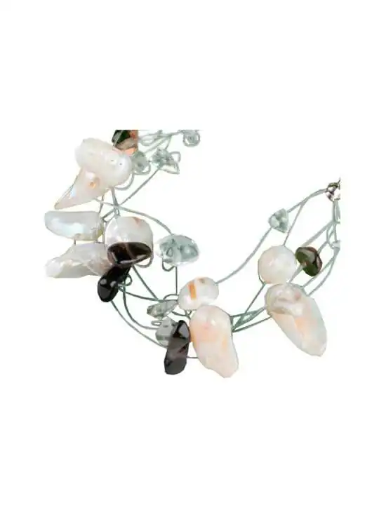 Pulsera muy original con cuarzo rutilado y perlitas 