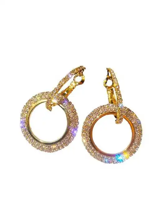 Pendientes dorados de Circonitas