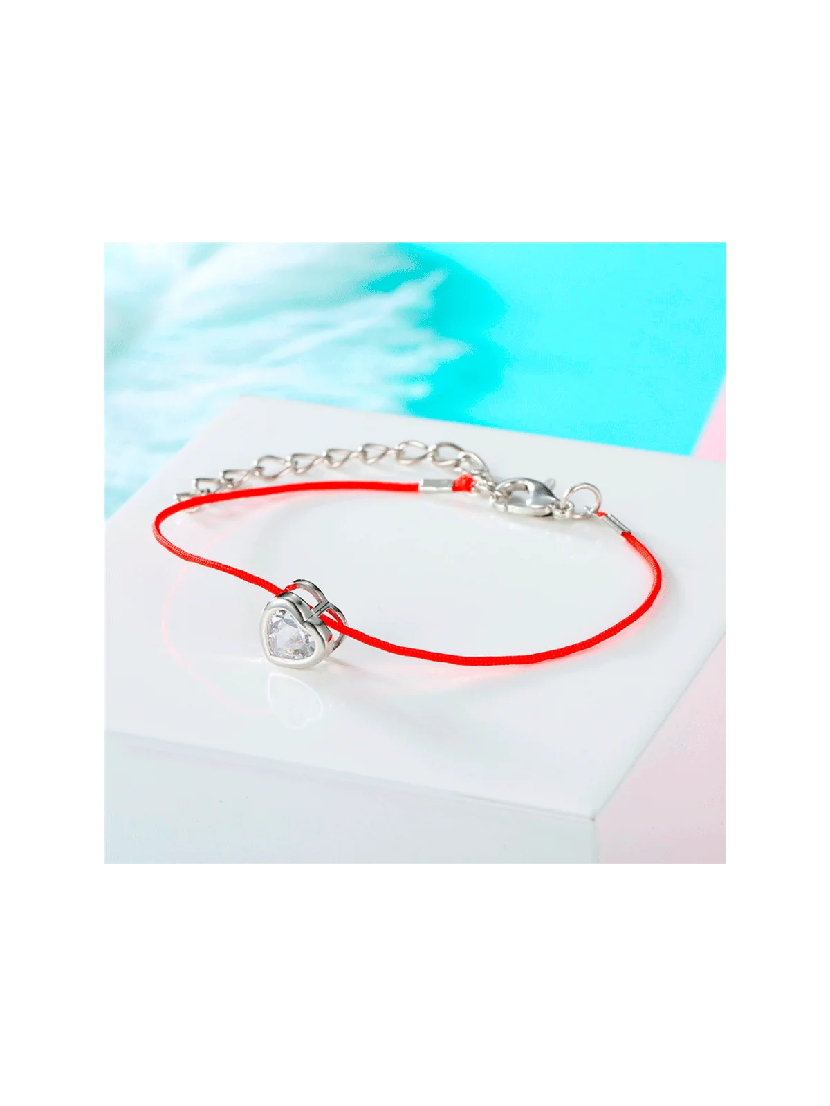 pulsera con cordon rojo y circonita 