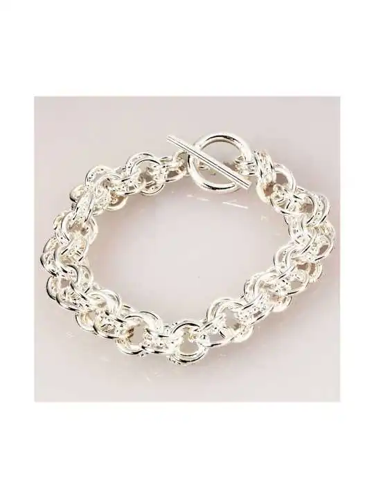 pulsera de diseño con eslabones plateaados 