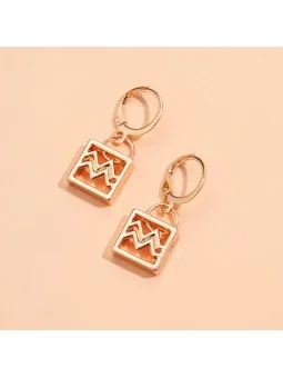 pendientes dorados acuario