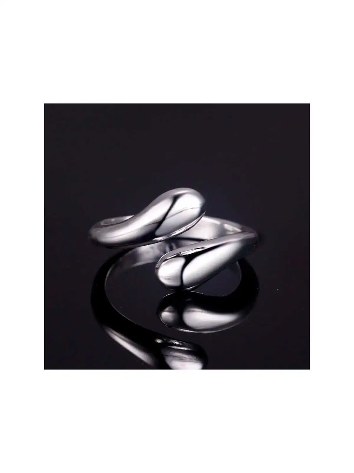 anillo plateado gota de agua