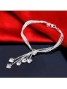 PUlsera con cinco corazones plateados