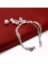 Brazalete con colgante de bolitas plateadas