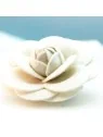 Broche camelia fieltro blanco