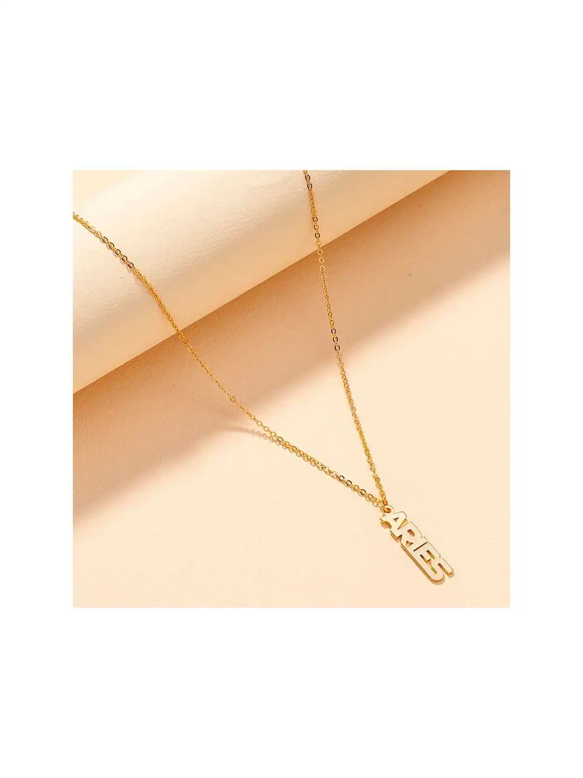 collar letrero aries