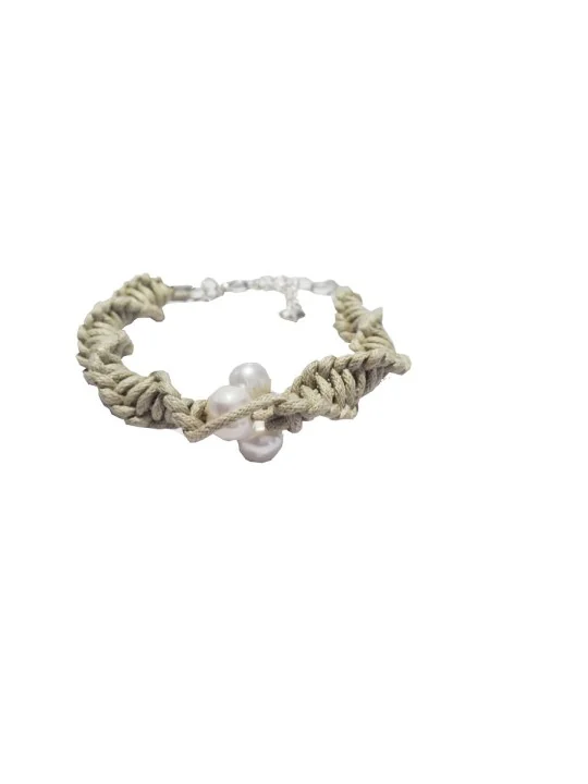Pulseras Tejidas de Macramé