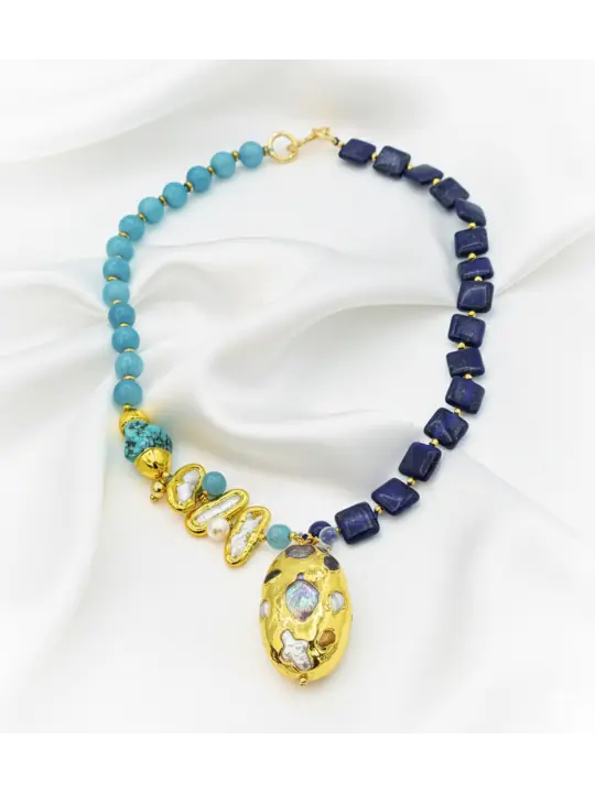 magnifico collar de turquesas y lapislazuli naturales con colgante central magnifico collar de turquesas y lapislazuli naturales con colgante central