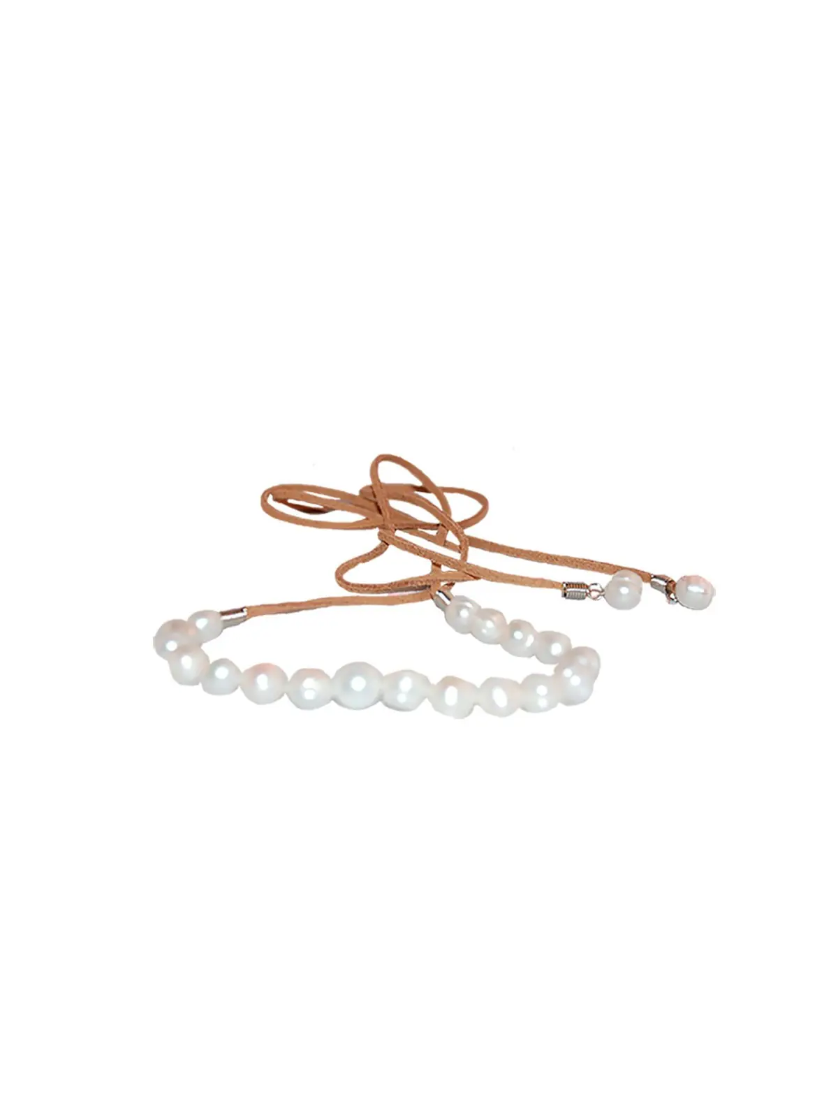 collar extralargo de cuero natural claro con perlas cultivadas irregulares
